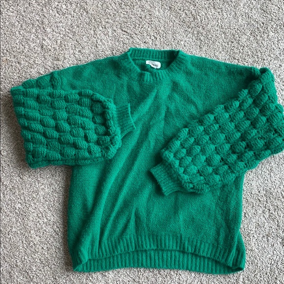 Emerald/kelly green sweater with detailed sleeves - Picture 5 of 5